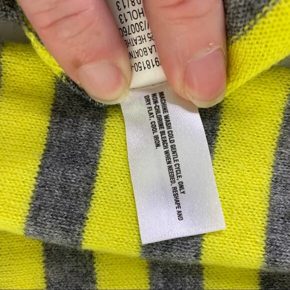 GAP yellow grey stripe long sleeve sweater - Picture 9 of 9